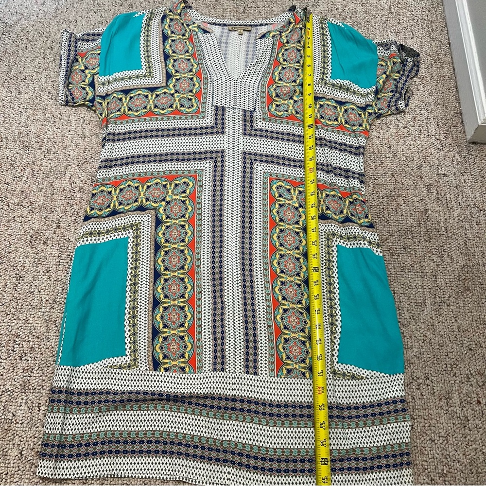 Democracy Geometric Print Split Collar Lightweigh… - image 6